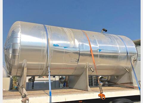 Insulated stainless steel storage tank 120 HL (12 000 liters)