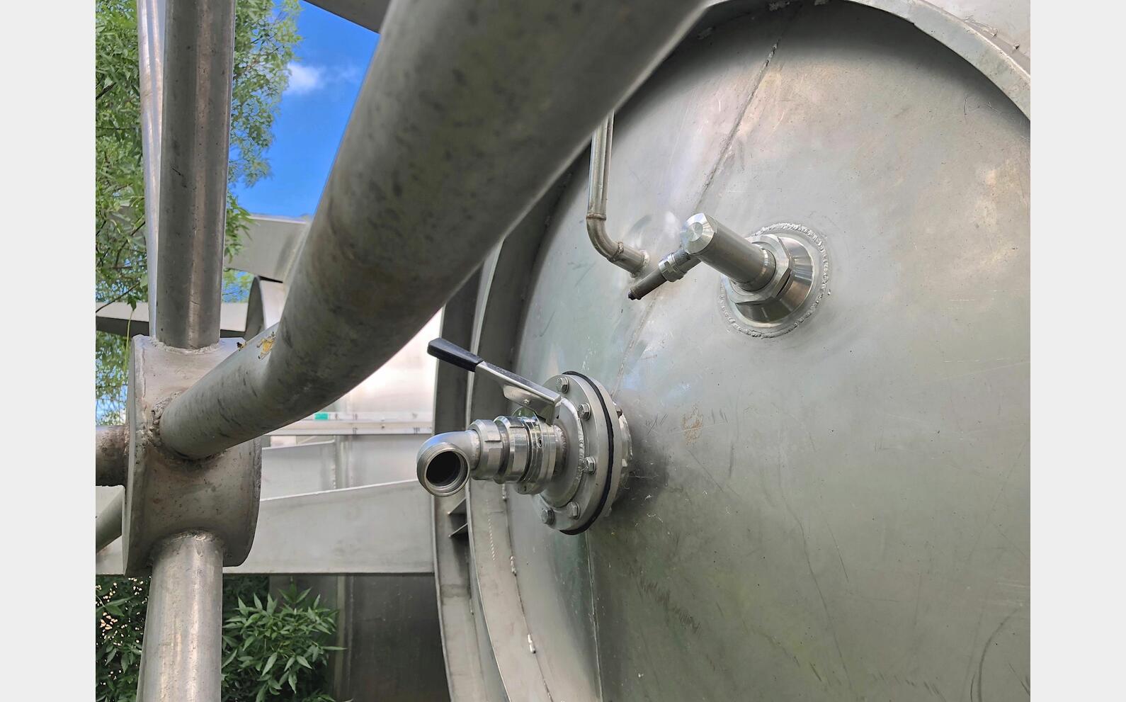 316L stainless steel tank 280 HL (28 000 Liters)