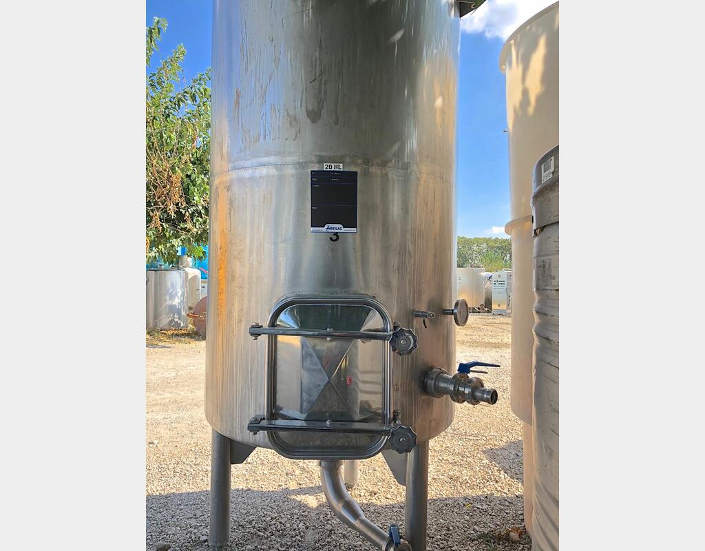 Cuve inox chapeau flottant - Volume de 2000 litres (20 hls)