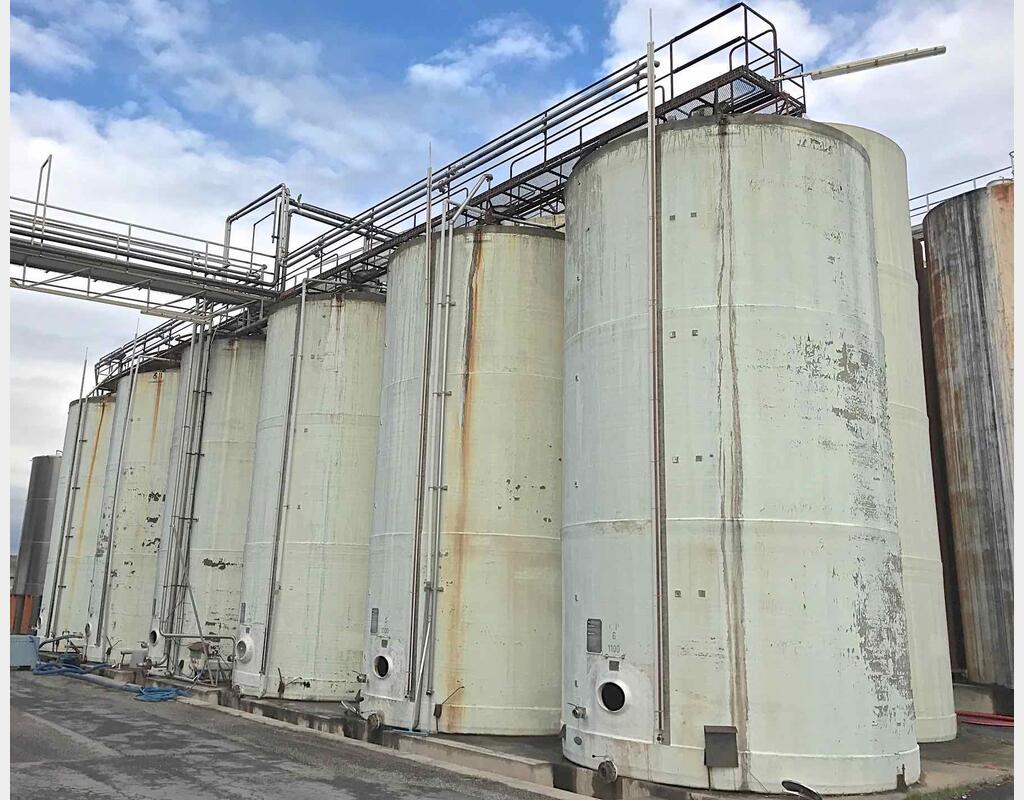 Cuve fibre de verre - Volume : 1100 HL (110.000 litres)