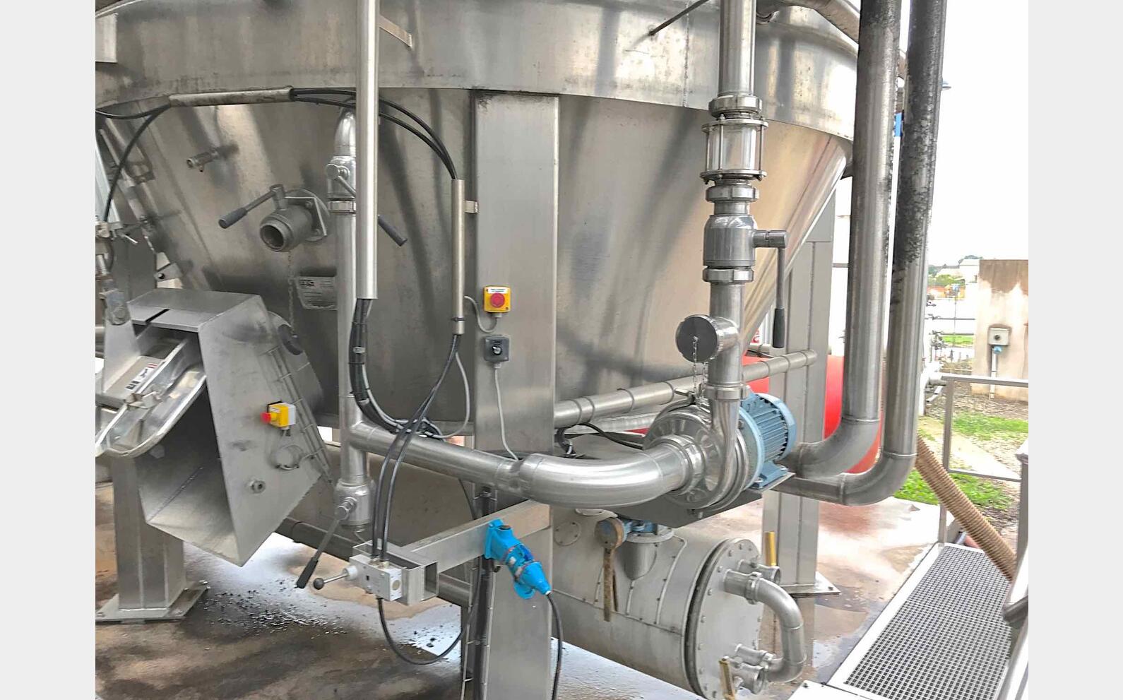 Cuve inox compartiment&eacute;e Capacit&eacute; totale 464 hls