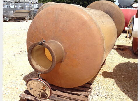 Cuve fibre - Volume : 5 000 litres (50 hectos)