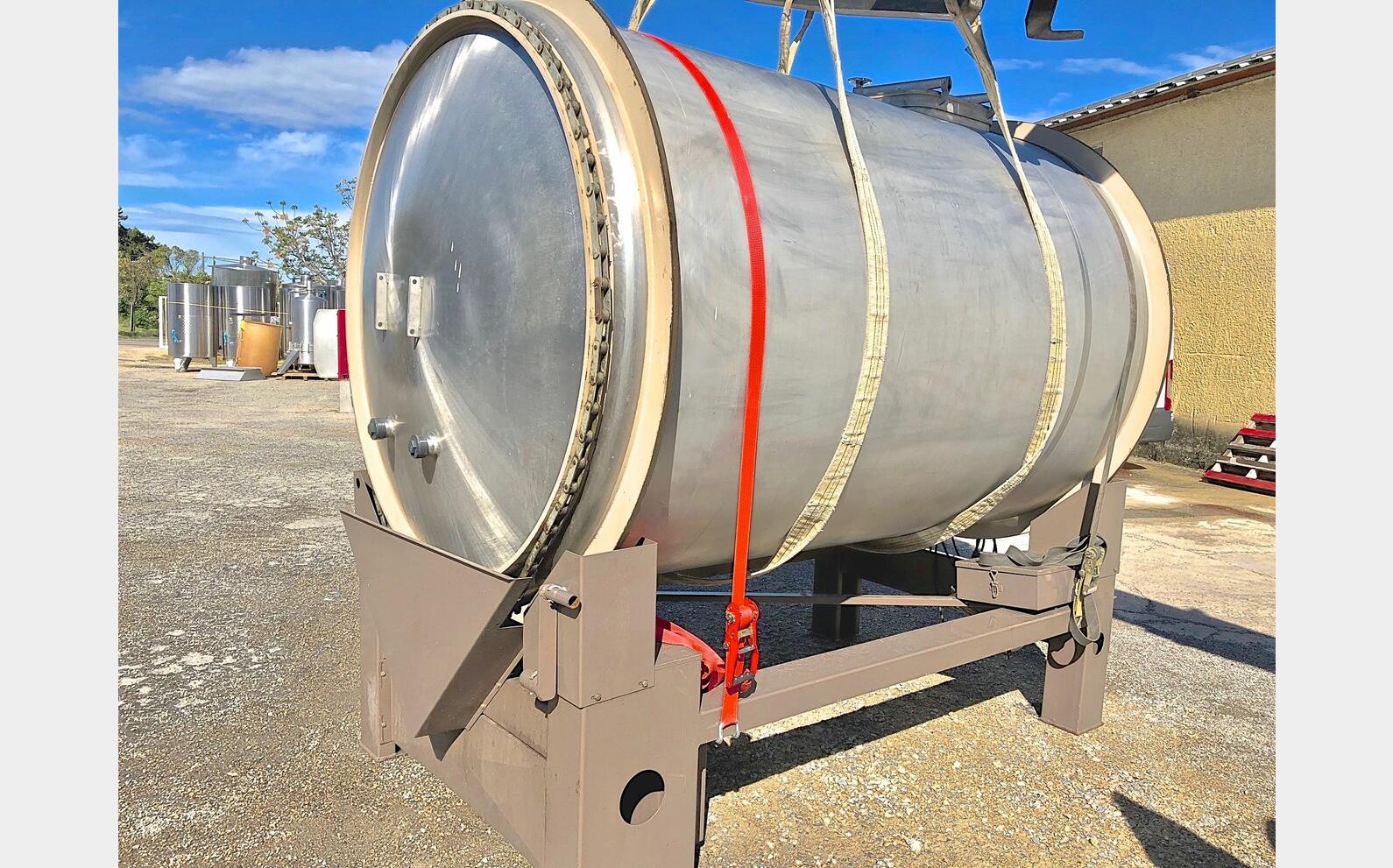 Cuve inox vinification 65 hls En inox 304 , de 6500 litres