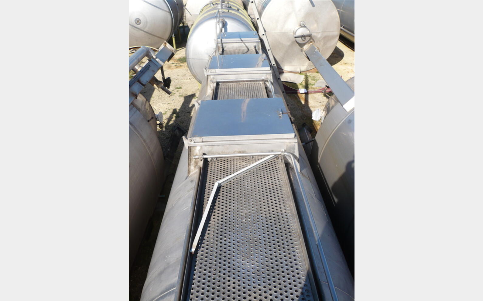 Cuve stockage INOX 304 Volume : 18.500 litres