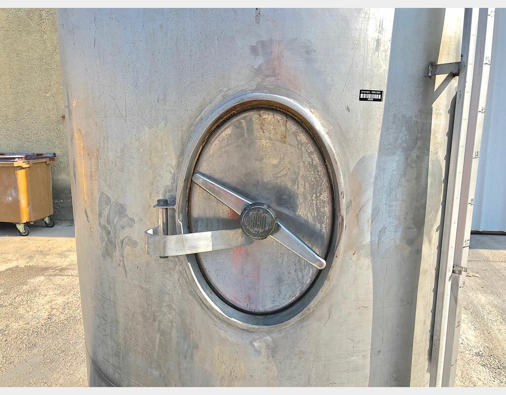 Stainless steel tank