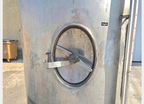 Stainless steel tank 25 HL (2500 liters)