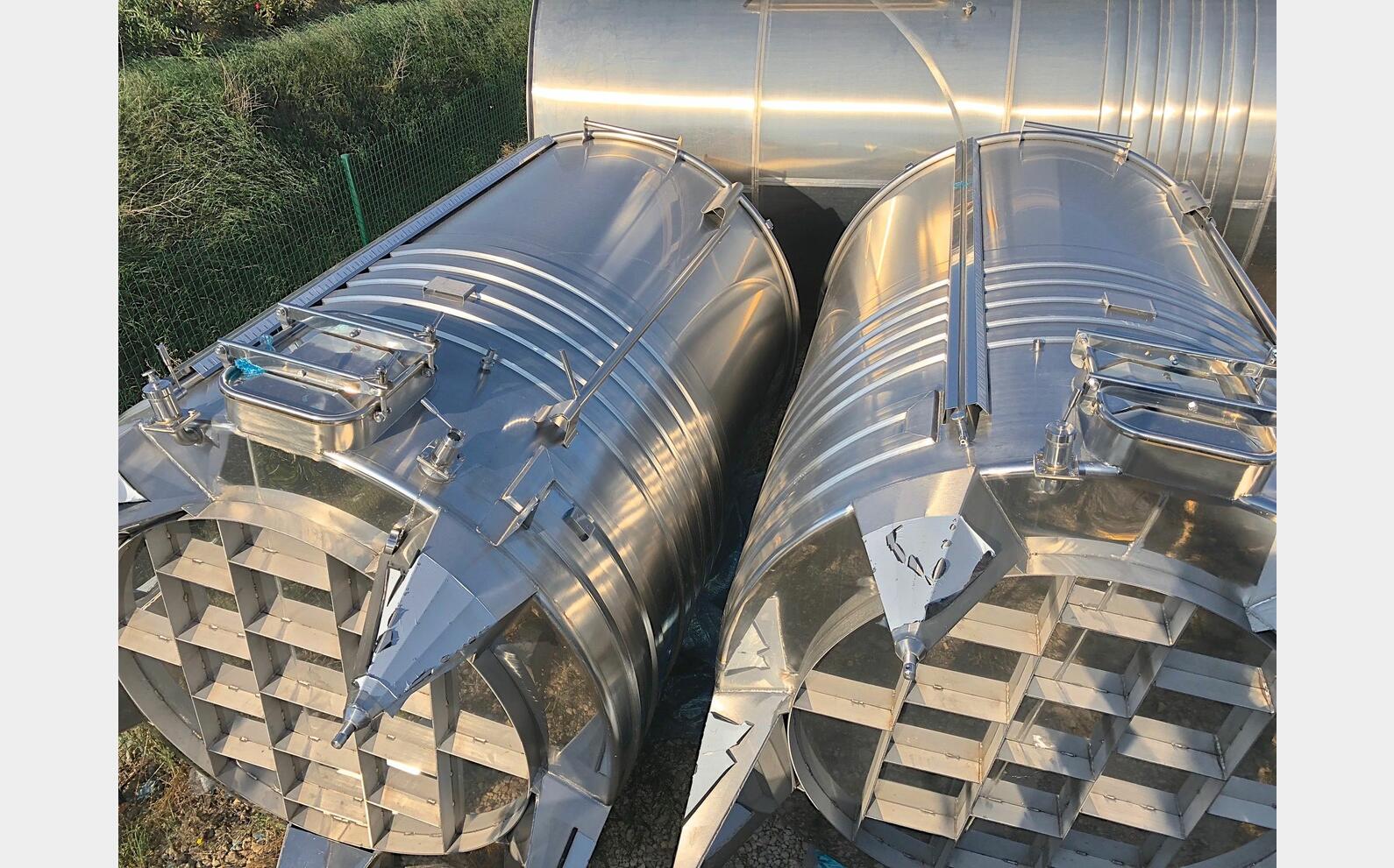 Cuve inox &agrave; chapeau flottant MATERIEL NEUF