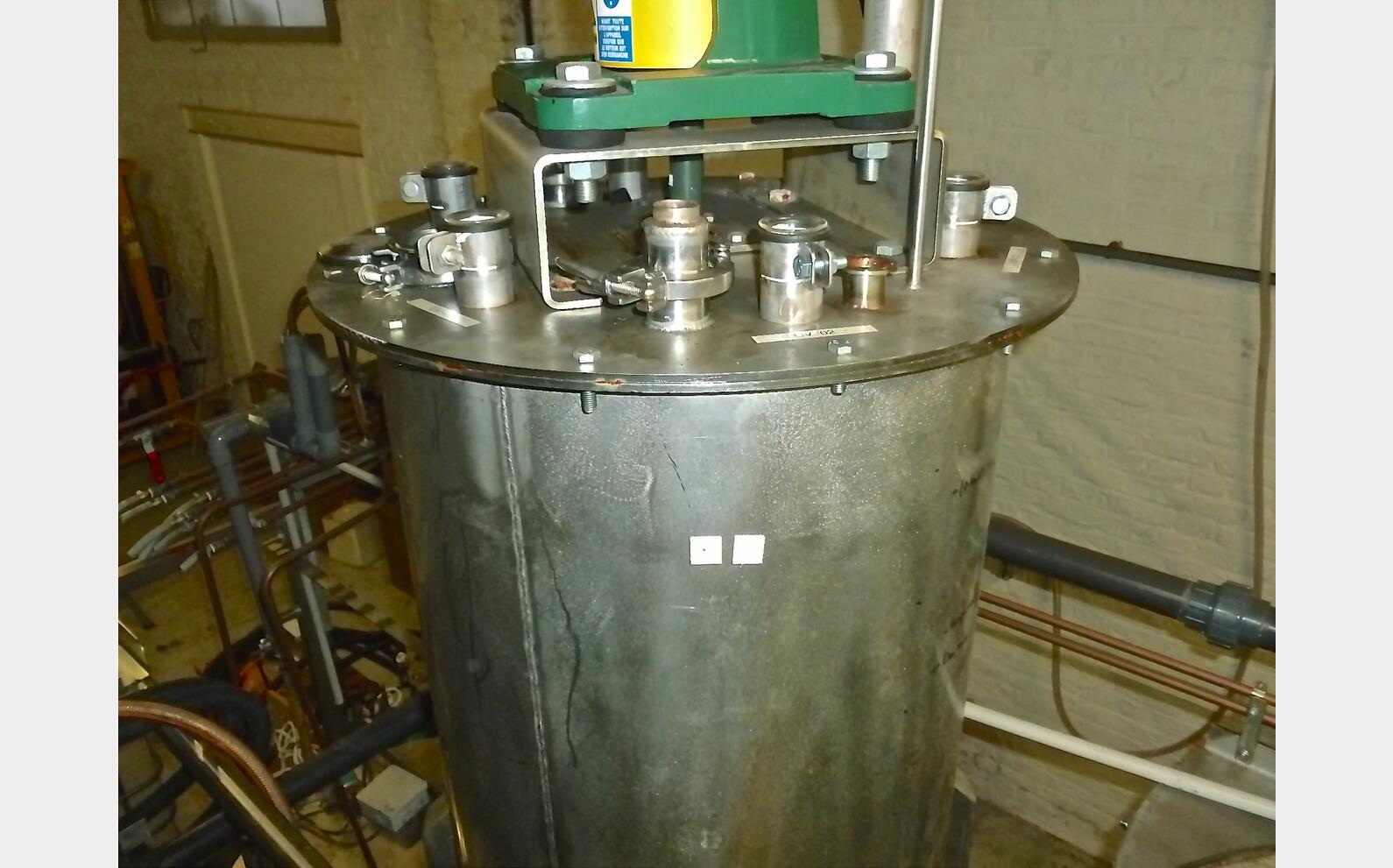 R&eacute;acteur inox 316L Agitateur et Fond Tronconique