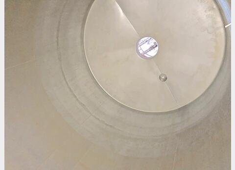 Cuve inox cylindrique verticale