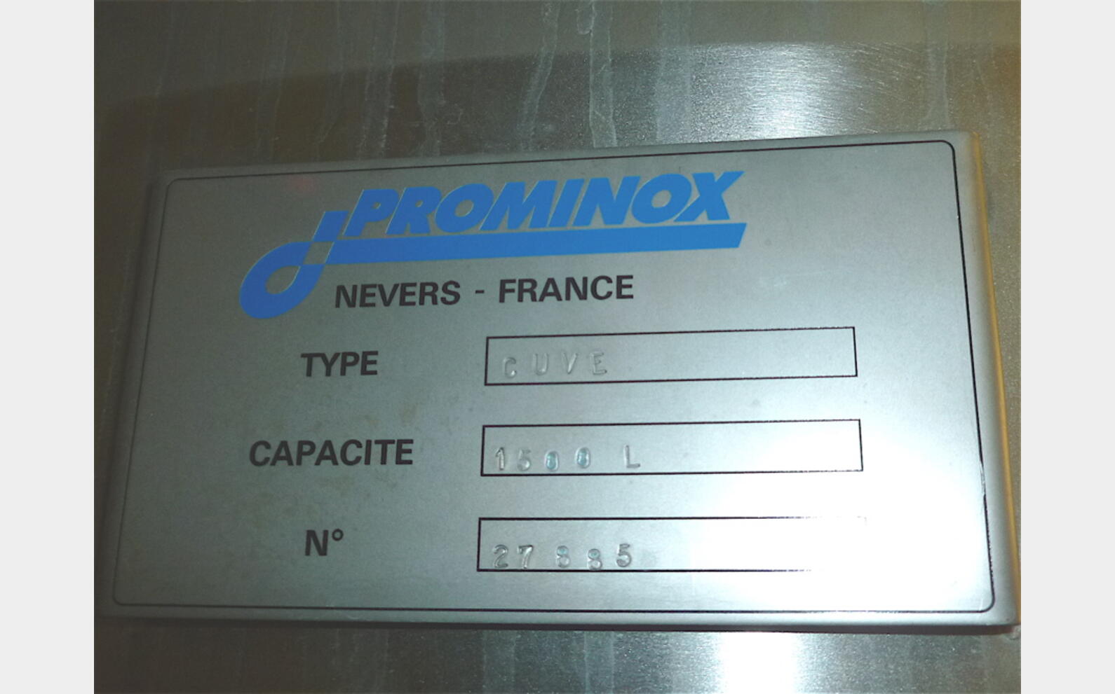 Cuve INOX 316L virole et fond isol&eacute;e Volume : 1500 litres