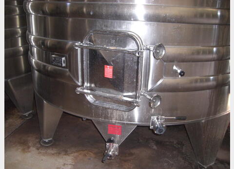 Cuve INOX fond conique sur pieds - de 113 hls