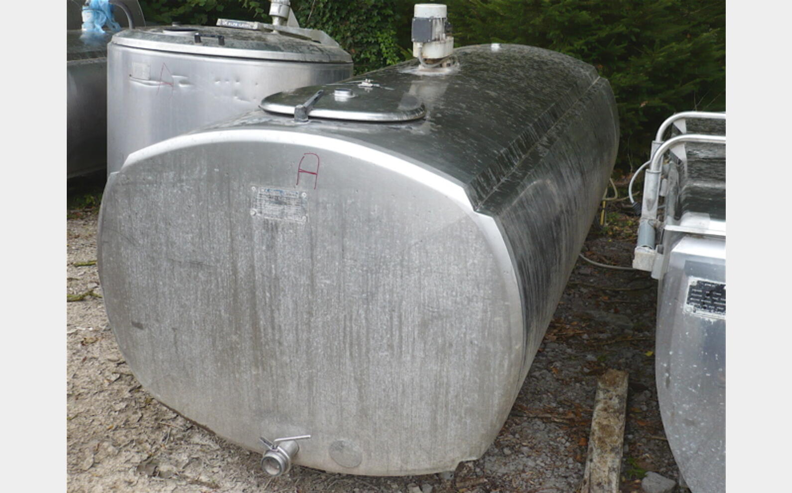 Tank &agrave; lait INOX 304 Volume : 1.800 litres