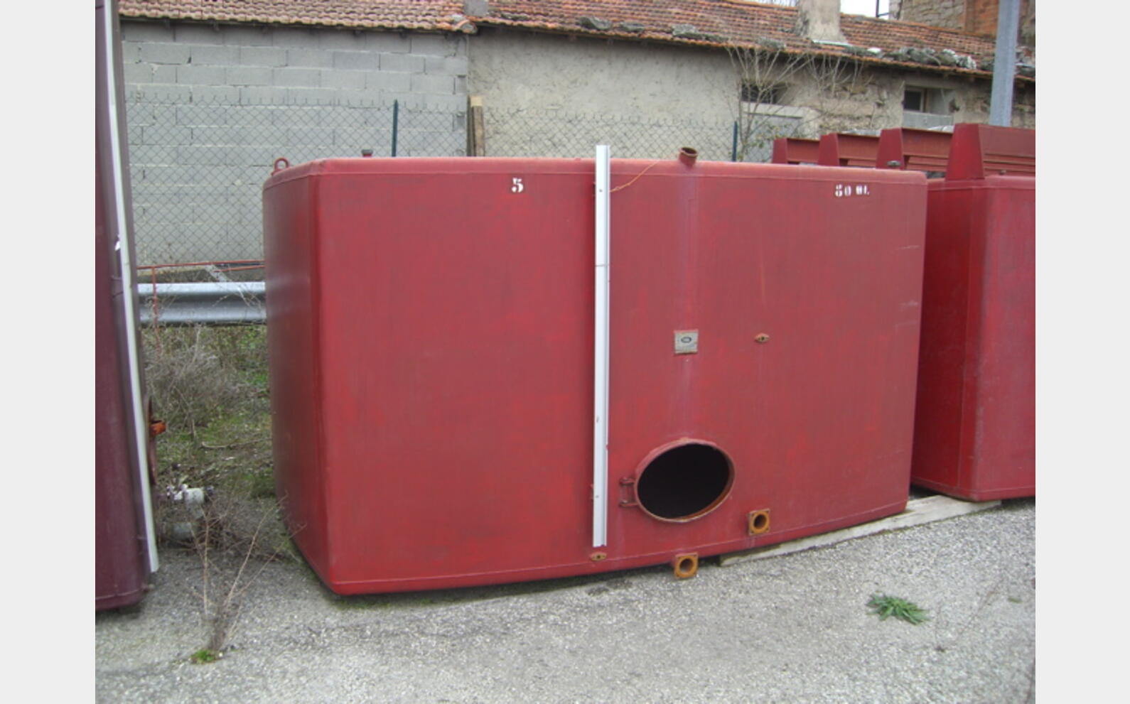 Cuve acier &eacute;maill&eacute; de 80 hls PU0118