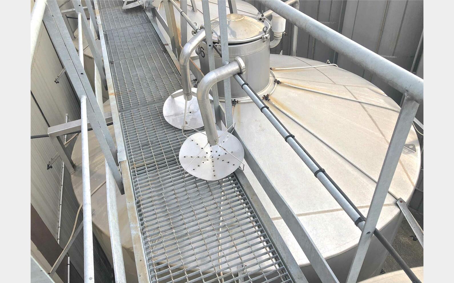 cuve stockage inox Ann&eacute;e : 1999 Marque : RURALINOX