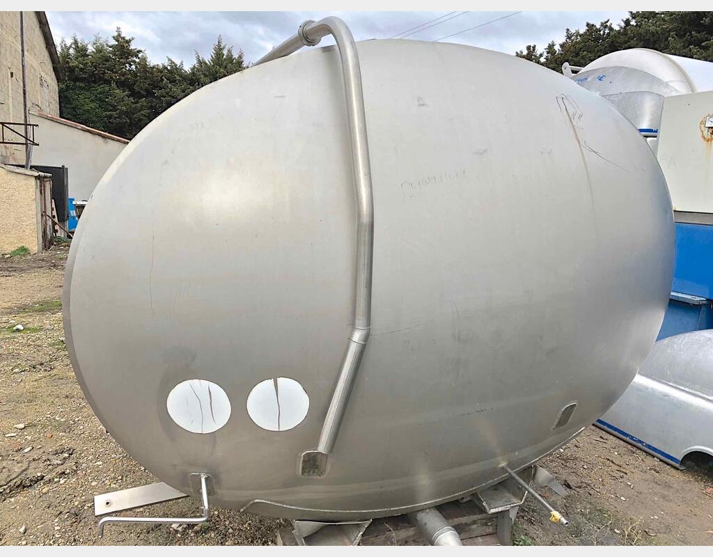 Cuve Inox horizontale isolée - Volume : 150 hls (15000 litres)