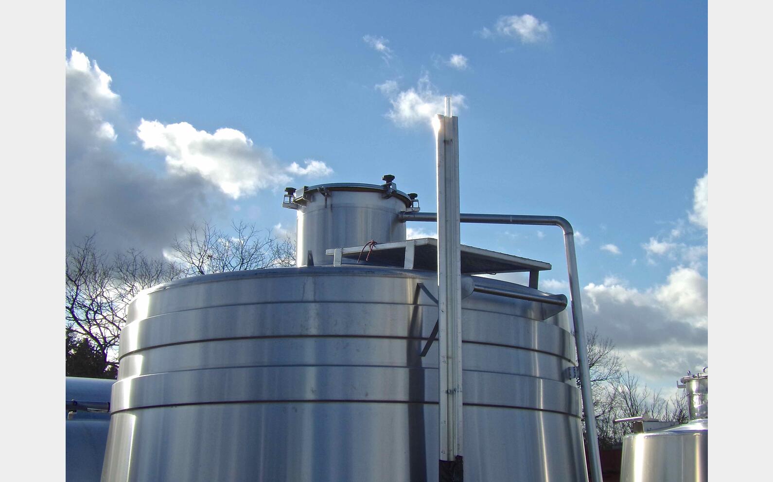 Cuve INOX tronconique Ann&eacute;e : 2003 Marque : GD INDUSTRIES