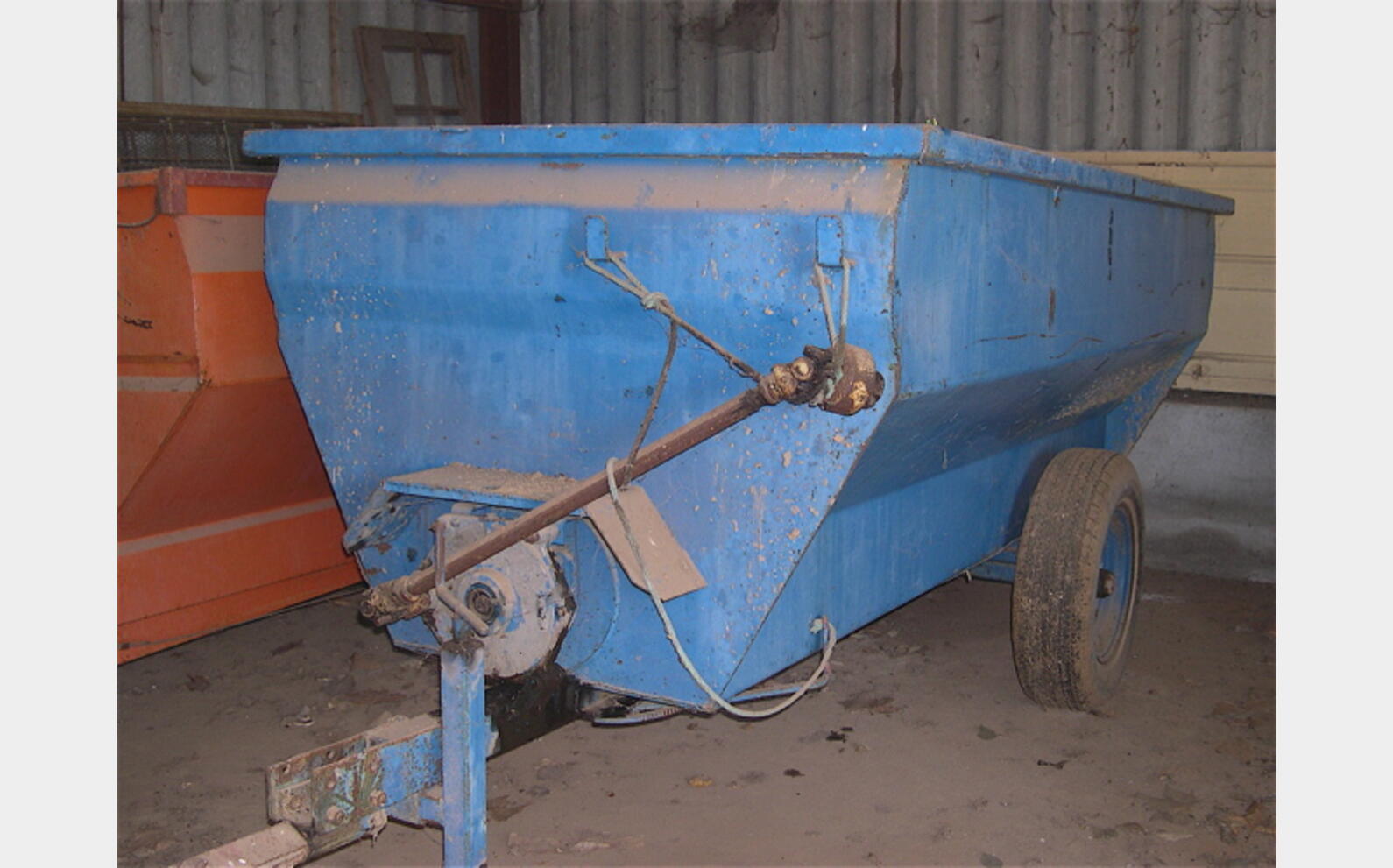 Benne autovidante 25 hls
