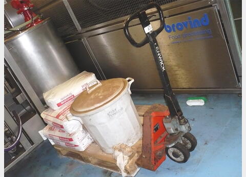 Transpalette : 2 tonnes maxi - Marque : FENWICK