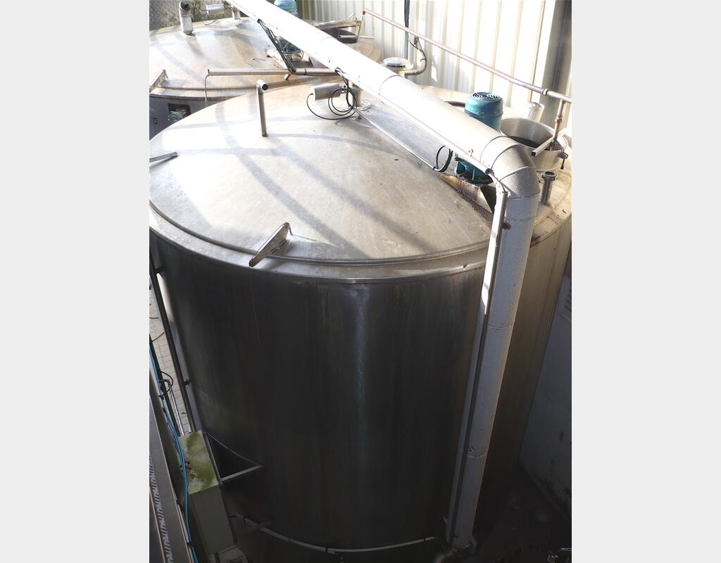 cuve de stockage INOX 304 de 20 m3 - cylindrique verticlale sur pieds