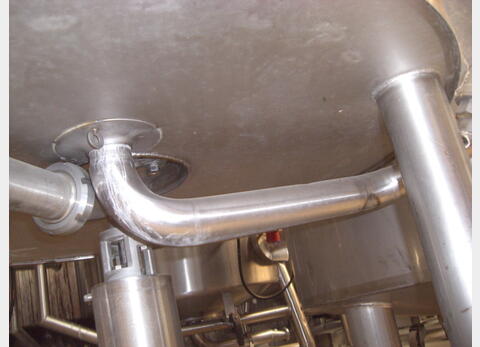 Cuve inox 316L agit&eacute;e, isol&eacute;e, r&eacute;chauf&eacute;&eacute;e