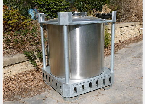 CONTENEUR IBC PL 1000  INOX 304 MATERIEL NEUF H 1460 mm, L 1135 mm, l 1135 mm