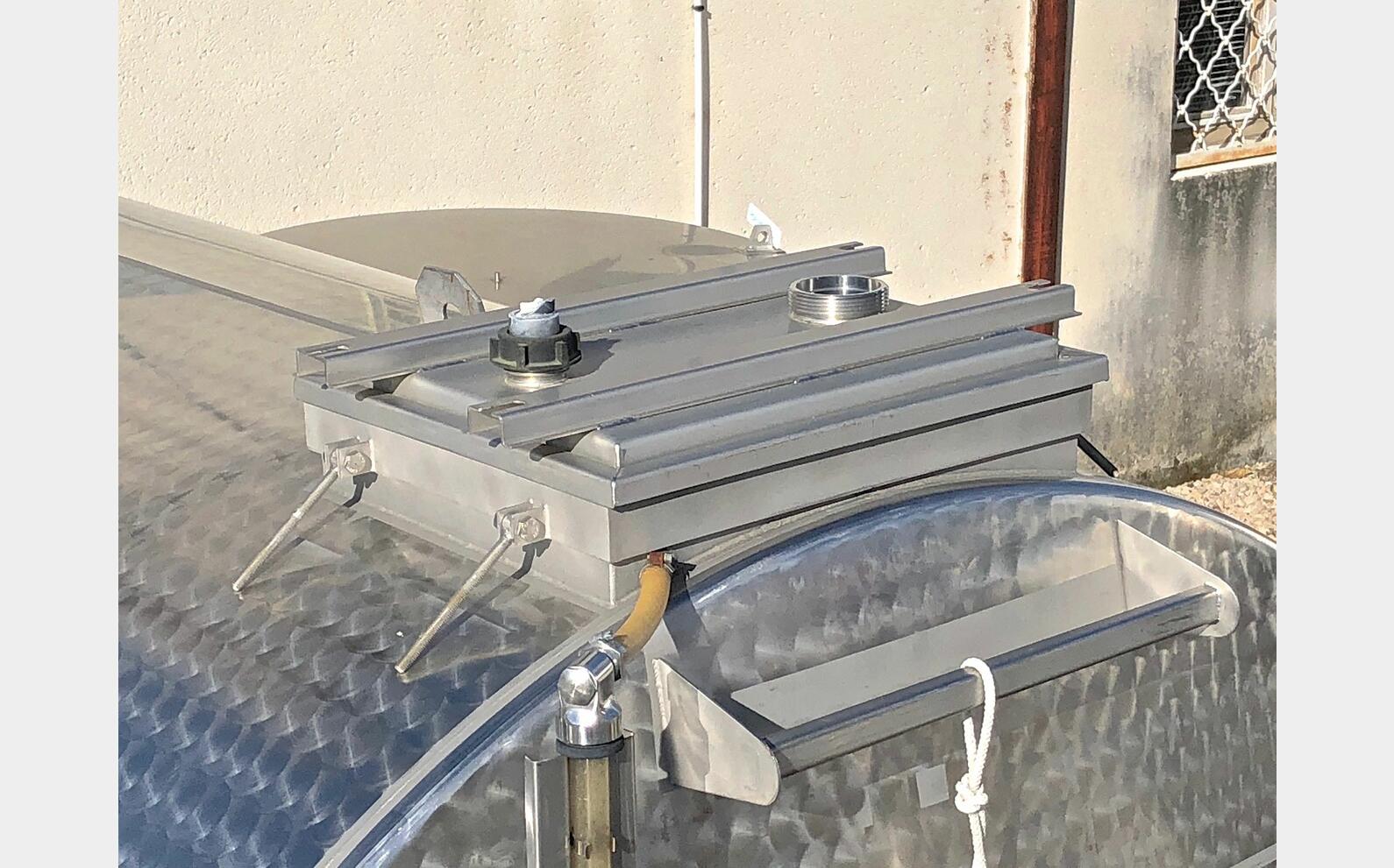 cuve inox autopigeante 50 hls Marque : SCHEIBER