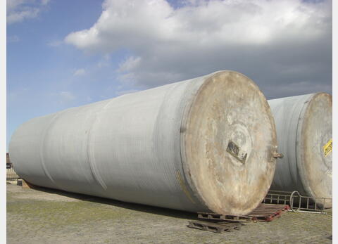 CUVE DE STOCKAGE POLYESTER FOND PLAT
