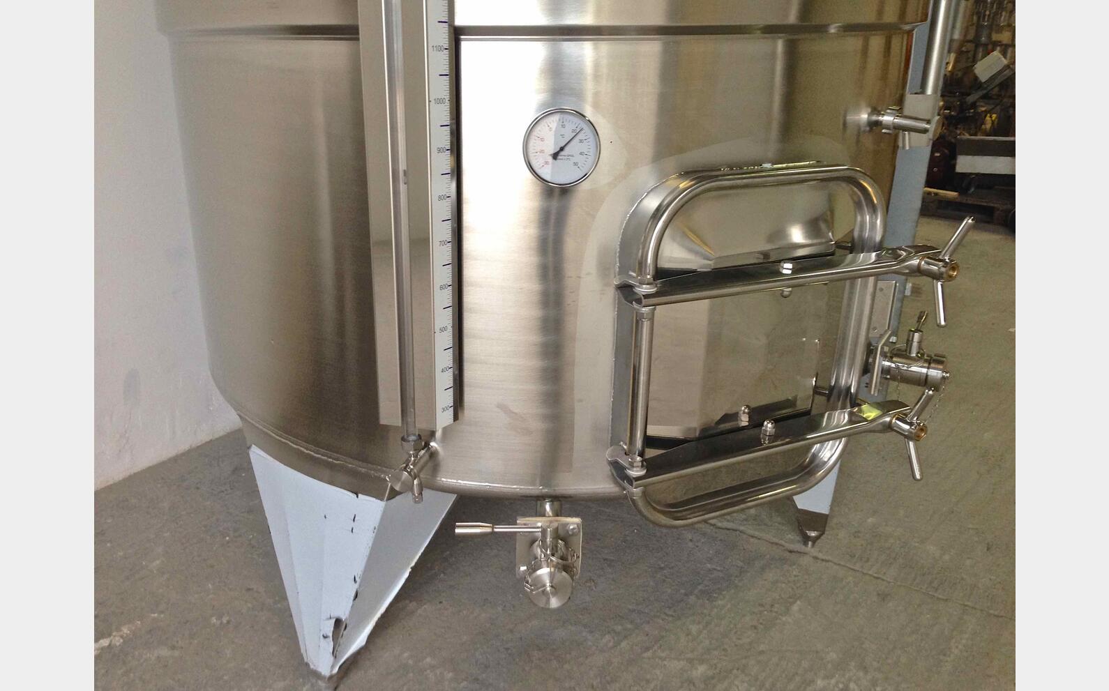 Cuve inox &agrave; chapeau flottant MATERIEL NEUF