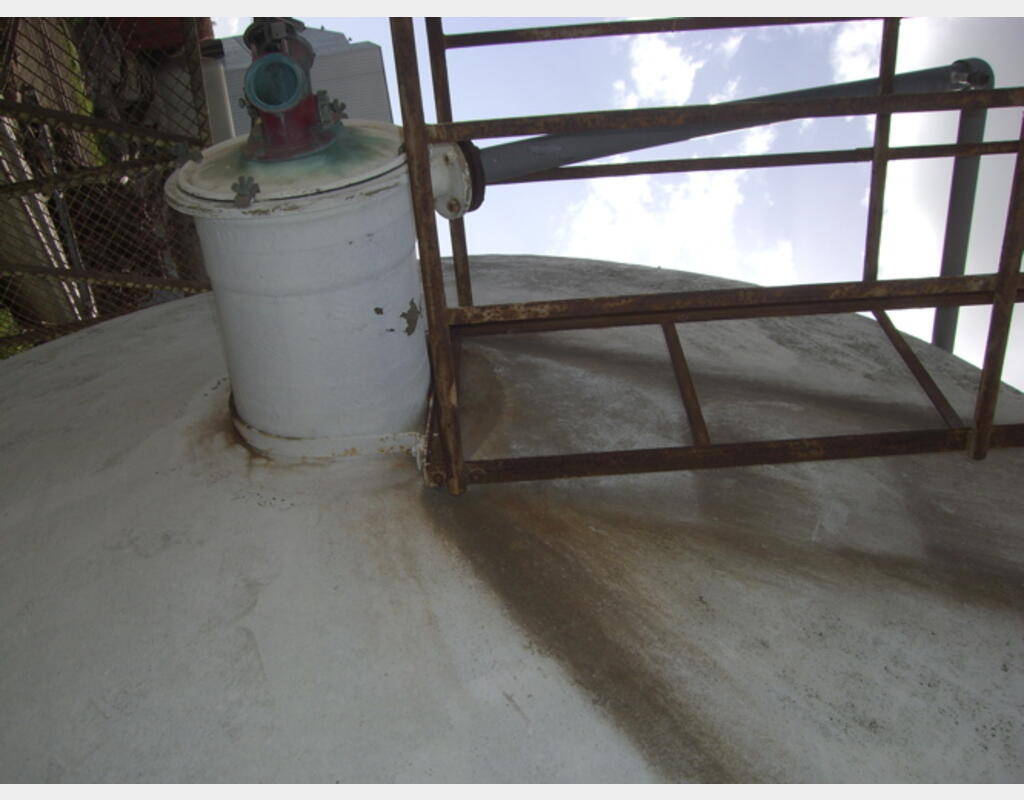 CUVE CYLINDRIQUE VERTICALE POLYESTER - DE 120 000 L
