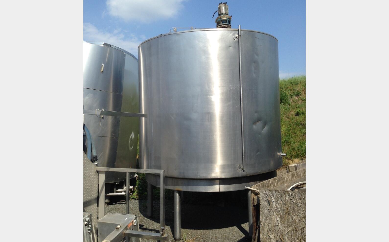 cuve inox isol&eacute;e agit&eacute;e LSDH18