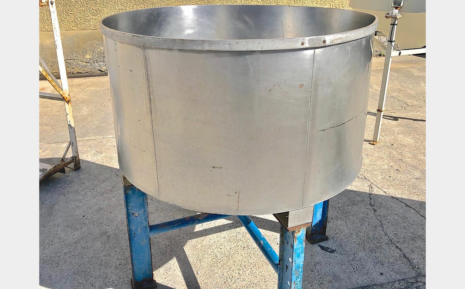 Bac stockage inox de 650 L PU0118