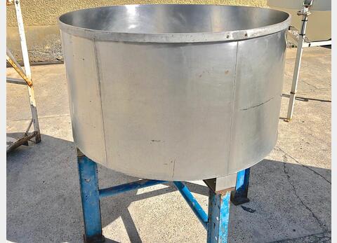 Bac de stockage inox - Capacité : 650 L