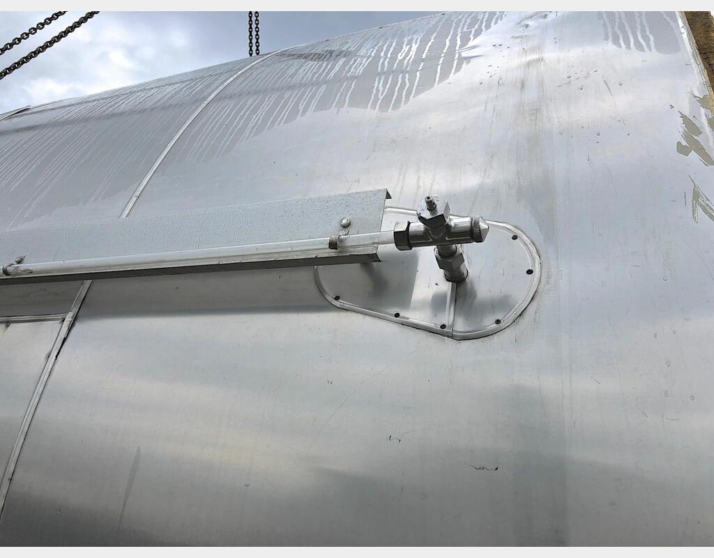 Cuve fermée en Inox AISI 304 - isolée de 46 700 litres