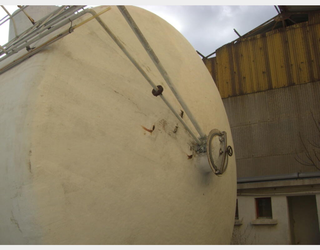 CUVE CYLINDRIQUE VERTICALE POLYESTER - DE 161 000 L