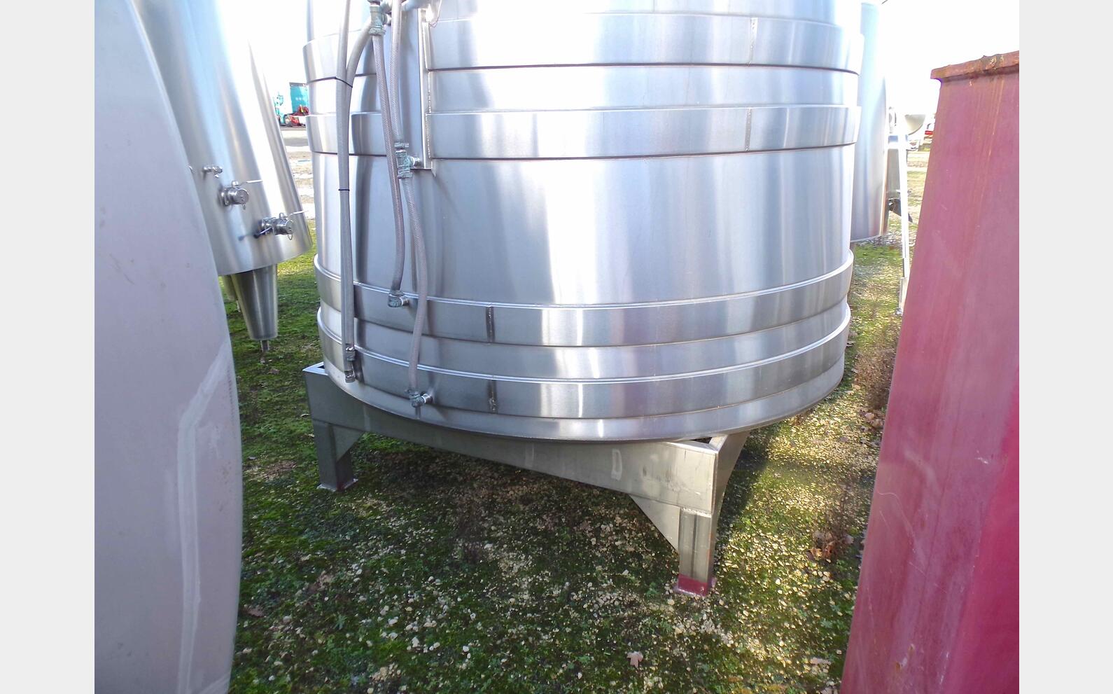 Cuve INOX tronconique Ann&eacute;e : 2003 Marque : GD INDUSTRIES