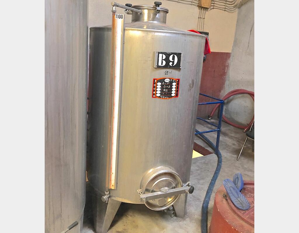 Cuve inox - Volume : 11 hectos (1100 litres)