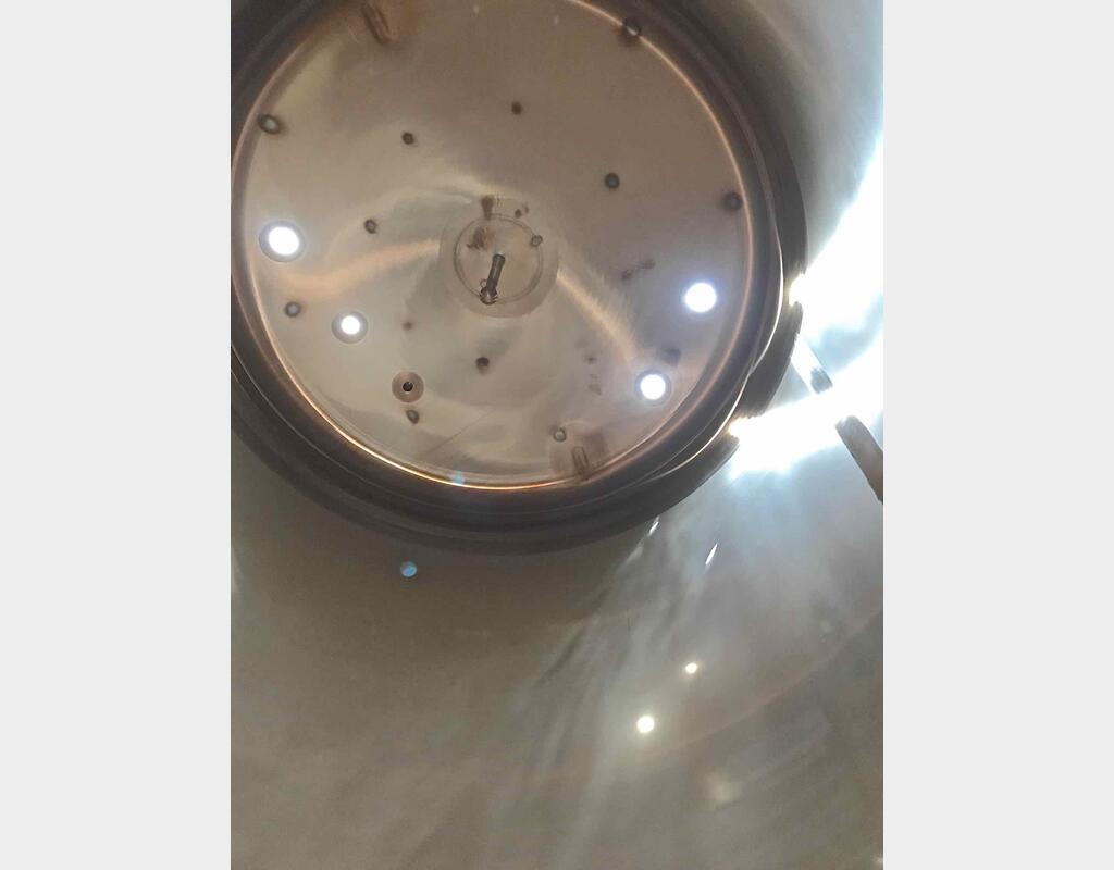 Cuve de stockage en inox 316L - Volume : 3000 litres