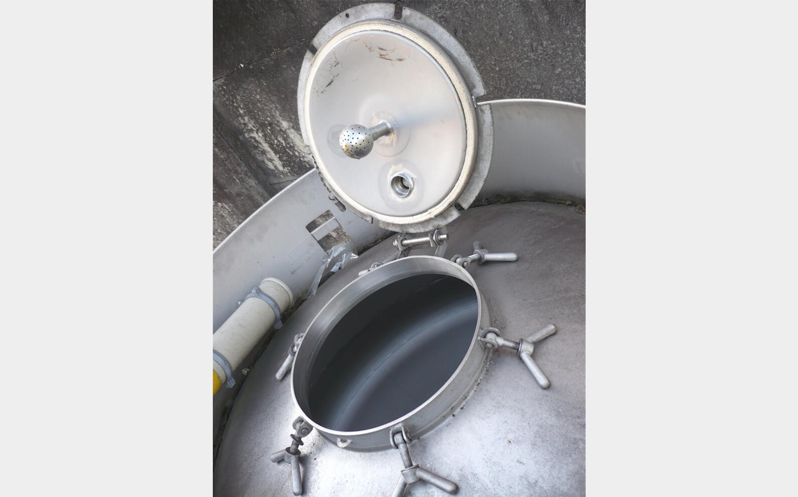 conteneur INOX 304L Volume : 590 litres