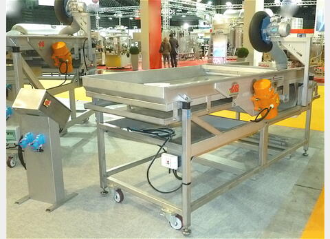 table de tri vibrante 5 &agrave; 7 T/h MATERIEL NEUF Mod&egrave;le : MISTRAL 100 NG