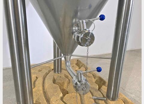 304 stainless steel tank - Cylindro-conical 6.4 HL (640 liters) ARSILAC