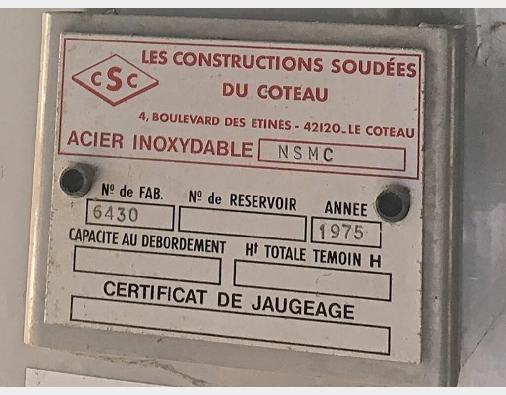 Cuve Inox cylindrique verticale - fond plat de 43 000 litres