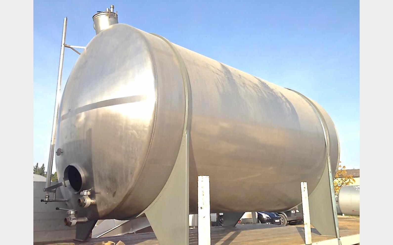 Cuve  INOX cylindrique horizontale Marque : ALFA LAVAL