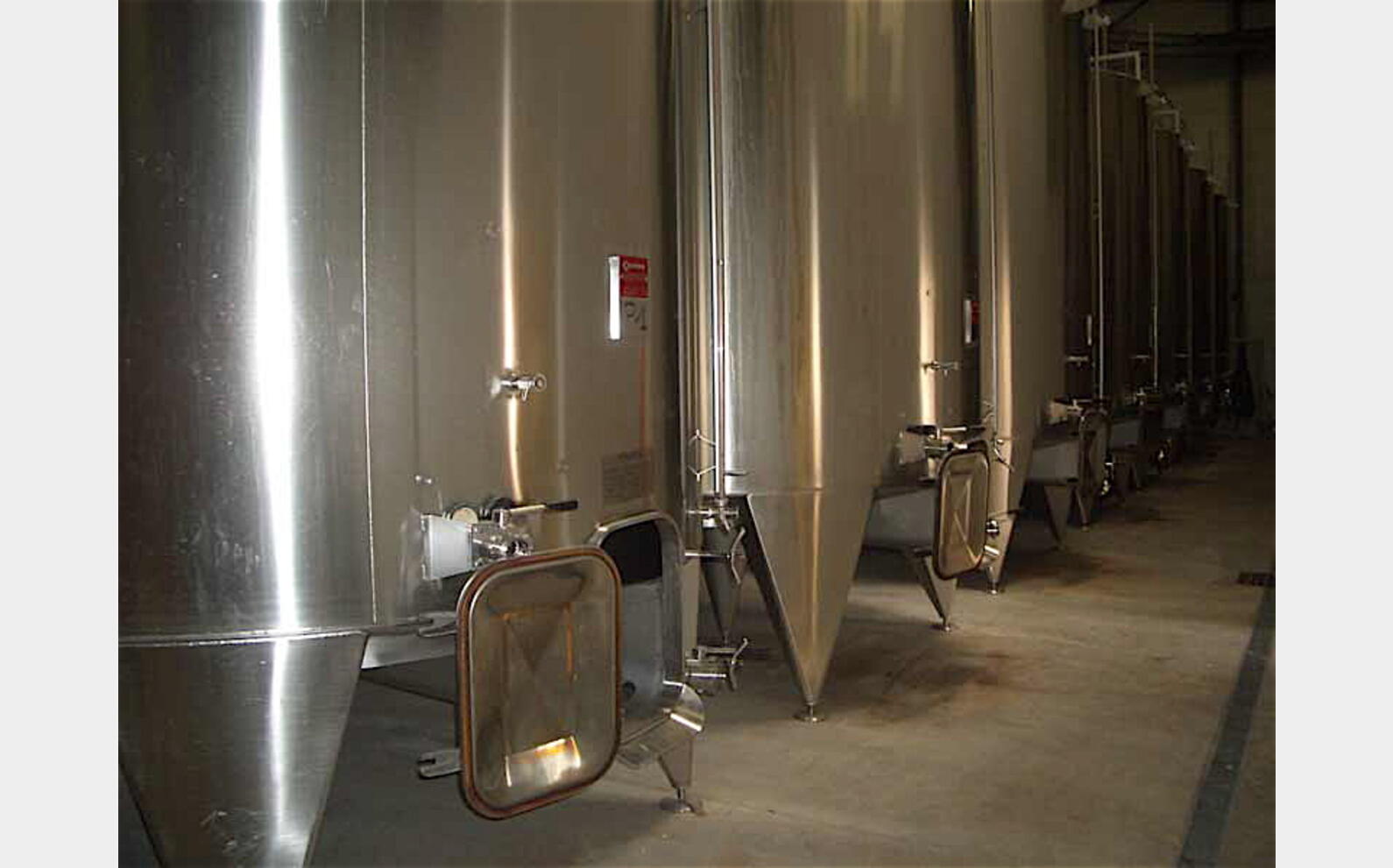  Volume 185 hls, 18.500 litres