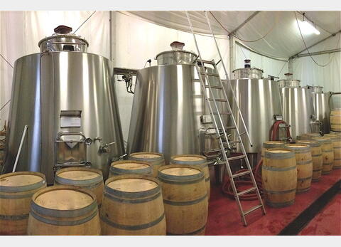 Cuve tronconique climatisée et isolée - Volume : 55 HL (5500 litres)