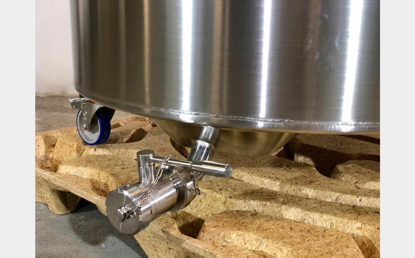 304 ss tank - On wheels 4.1 HL (410 Litres) ARSILAC