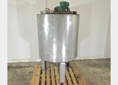 Cuve m&eacute;lange inox