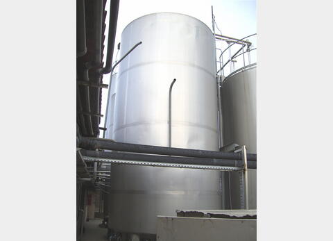 Cuve de stockage verticale de 30 m3 - INOX 304, Isoléé , agitée