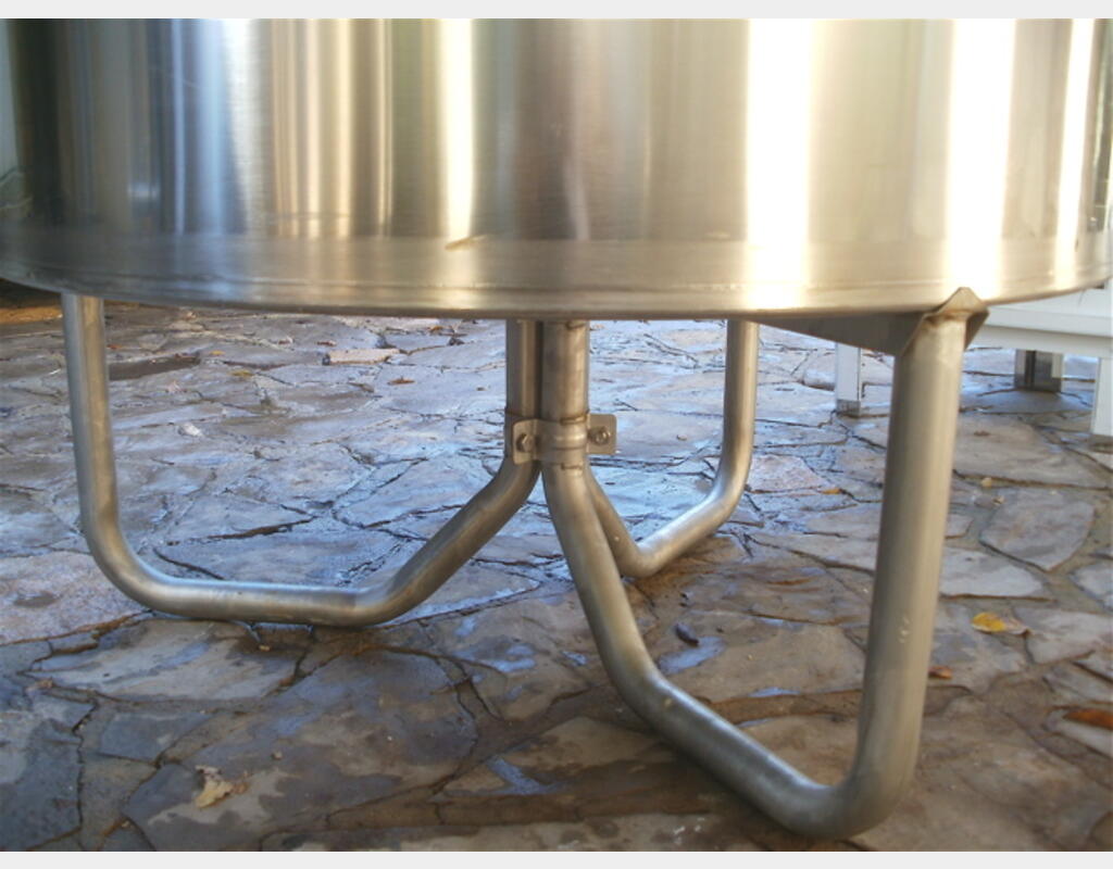 Cuve Inox fond plat à chapeau flottant - avec socle  inox - Capacité : 1000 L