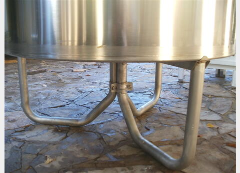 Cuve Inox fond plat à chapeau flottant - avec socle  inox - Capacité : 1000 L