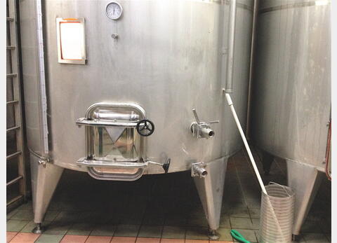 Cuve inox  - Volume : 12 000 litres (120 hectos)